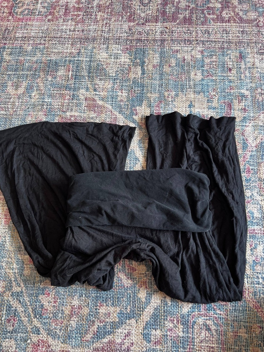 Black Women's Wide-Leg Capris – Classic Everyday Comfort